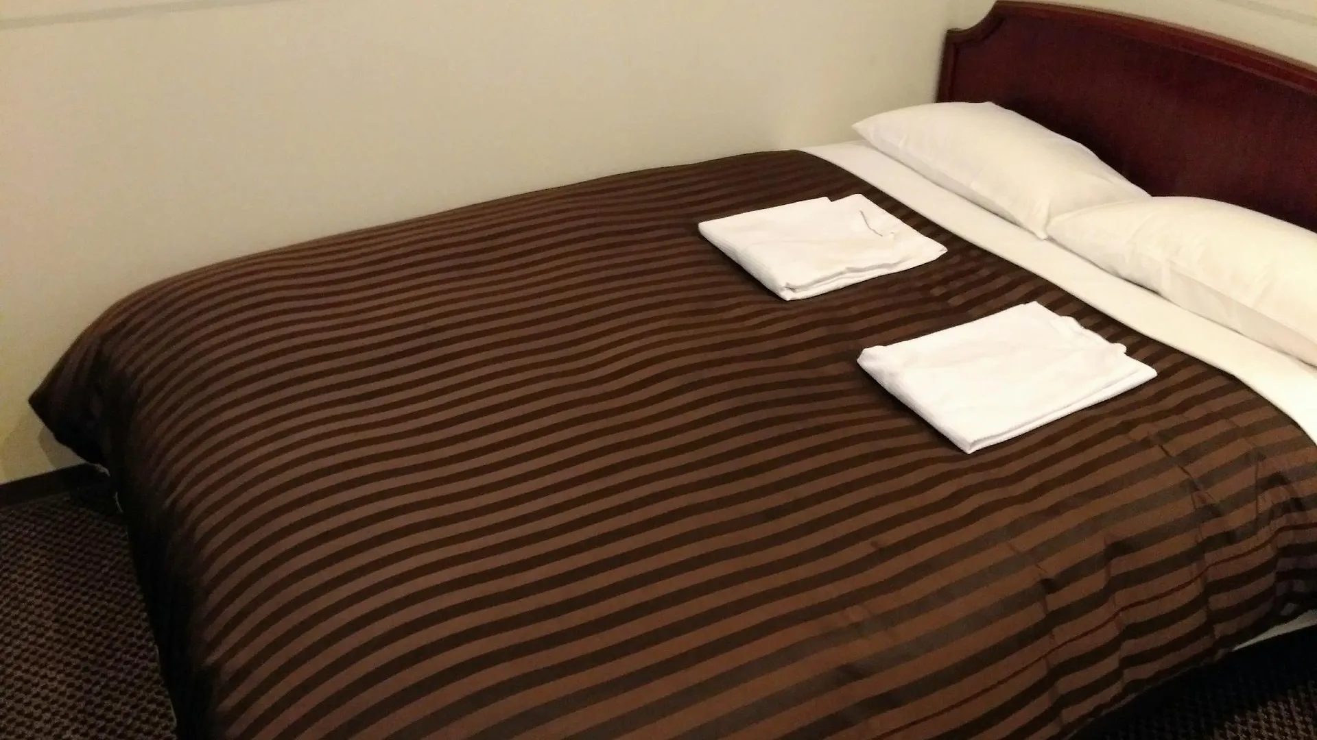 Hotel Sunlife Ōsaka